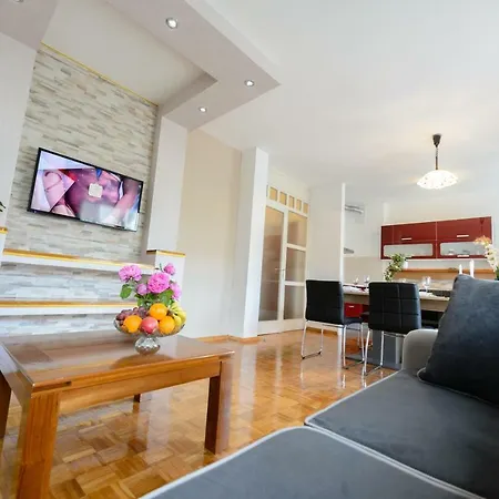 Ana 4+2 Apartament *