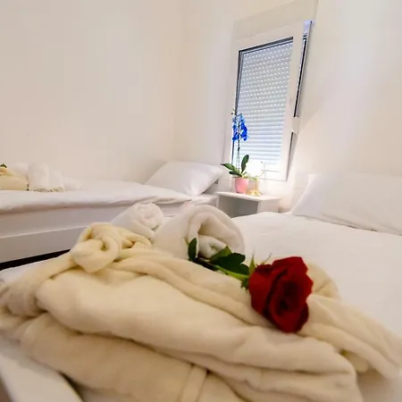 Apartament Ana 4+2 Makarska
